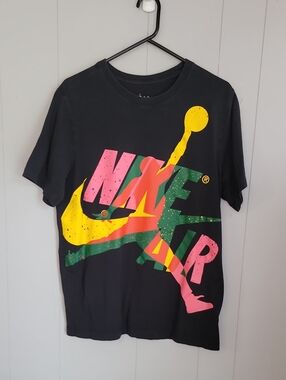 Nike Jordan Men's Shirt Large Black Basketball Short Sleeve